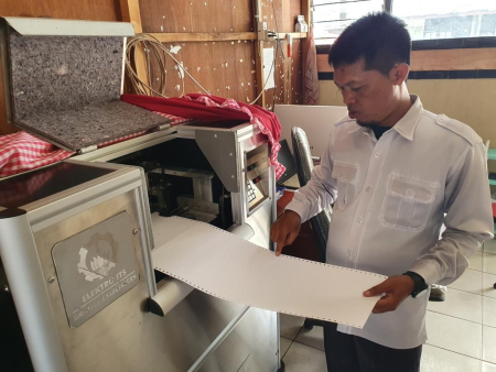 MENCETAK TULISAN BRAILLE