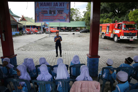 EDUKASI BAHAYA KEBAKARAN 