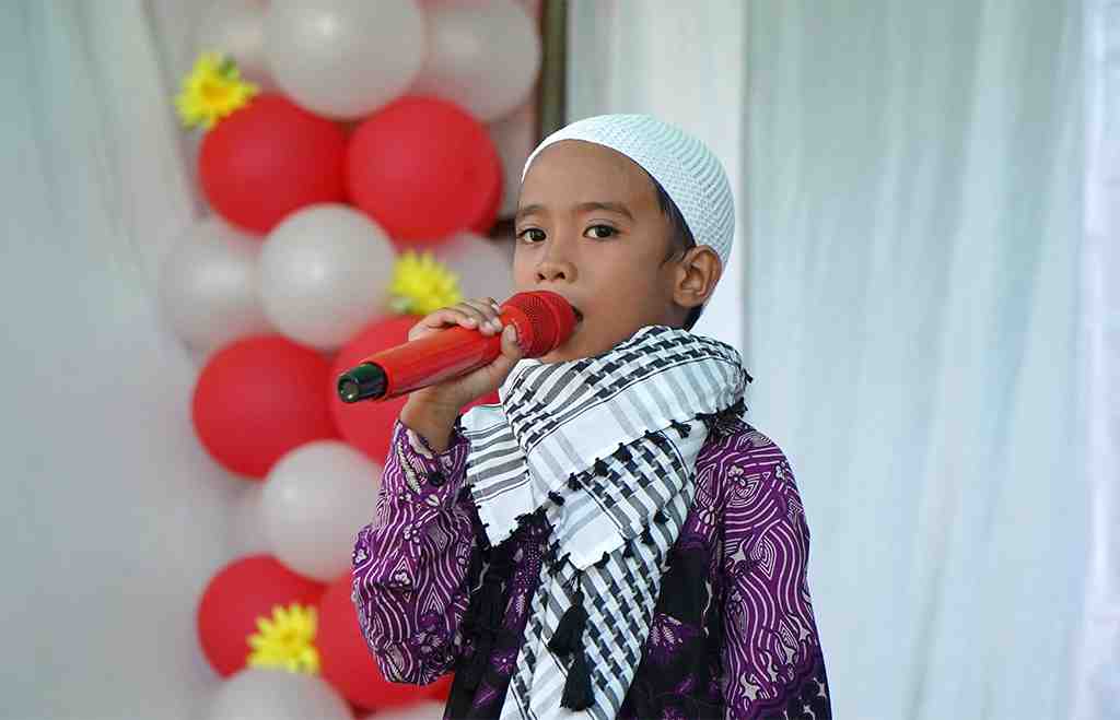 TAUSIYAH SENYUM ADALAH IBADAH