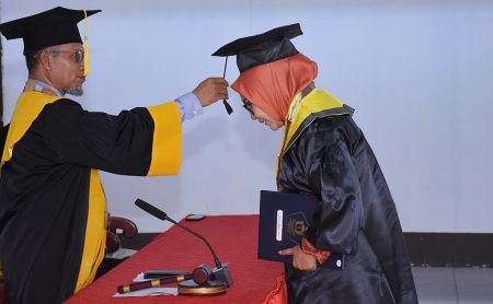 WISUDA SARJANA UNIVERSITAS NUKU 2024