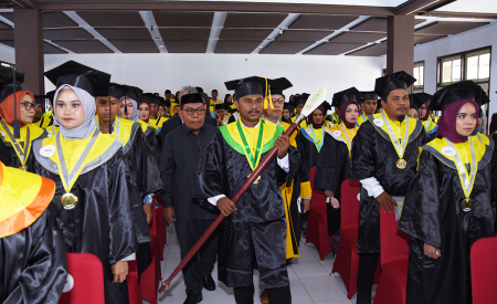 WISUDA SARJANA UNIVERSITAS NUKU 2024