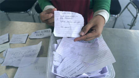 UCAPAN TERIMAKASIH DARI SECARIK KERTAS