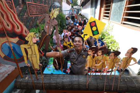 PENTAS WAYANG EDUKASI BERLALU LINTAS