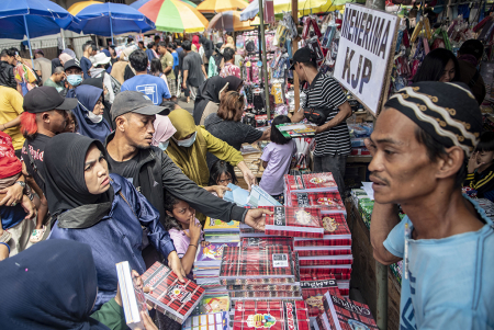 PENJUALAN PERLENGKAPAN SEKOLAH