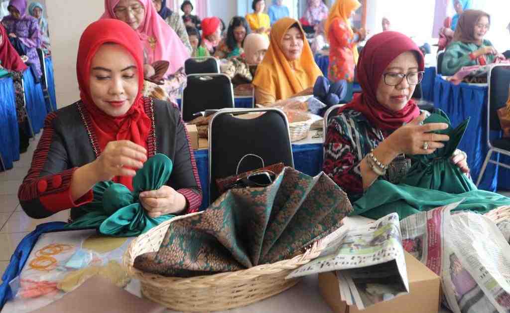 PELATIHAN PEMBUATAN HANTARAN
