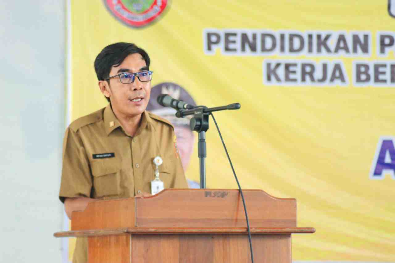 MAMPU BERKOMPETISI DI DUNIA KERJA