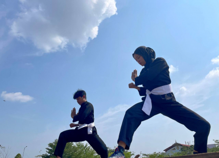 PERAGAKAN JURUS SILAT