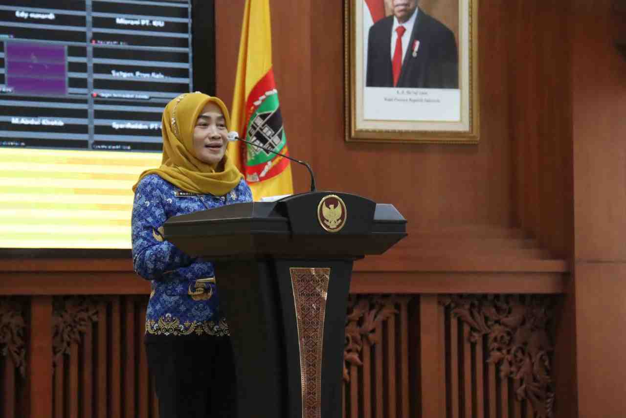 UPAYA TINGKATKAN KOMPETENSI TENAGA KERJA