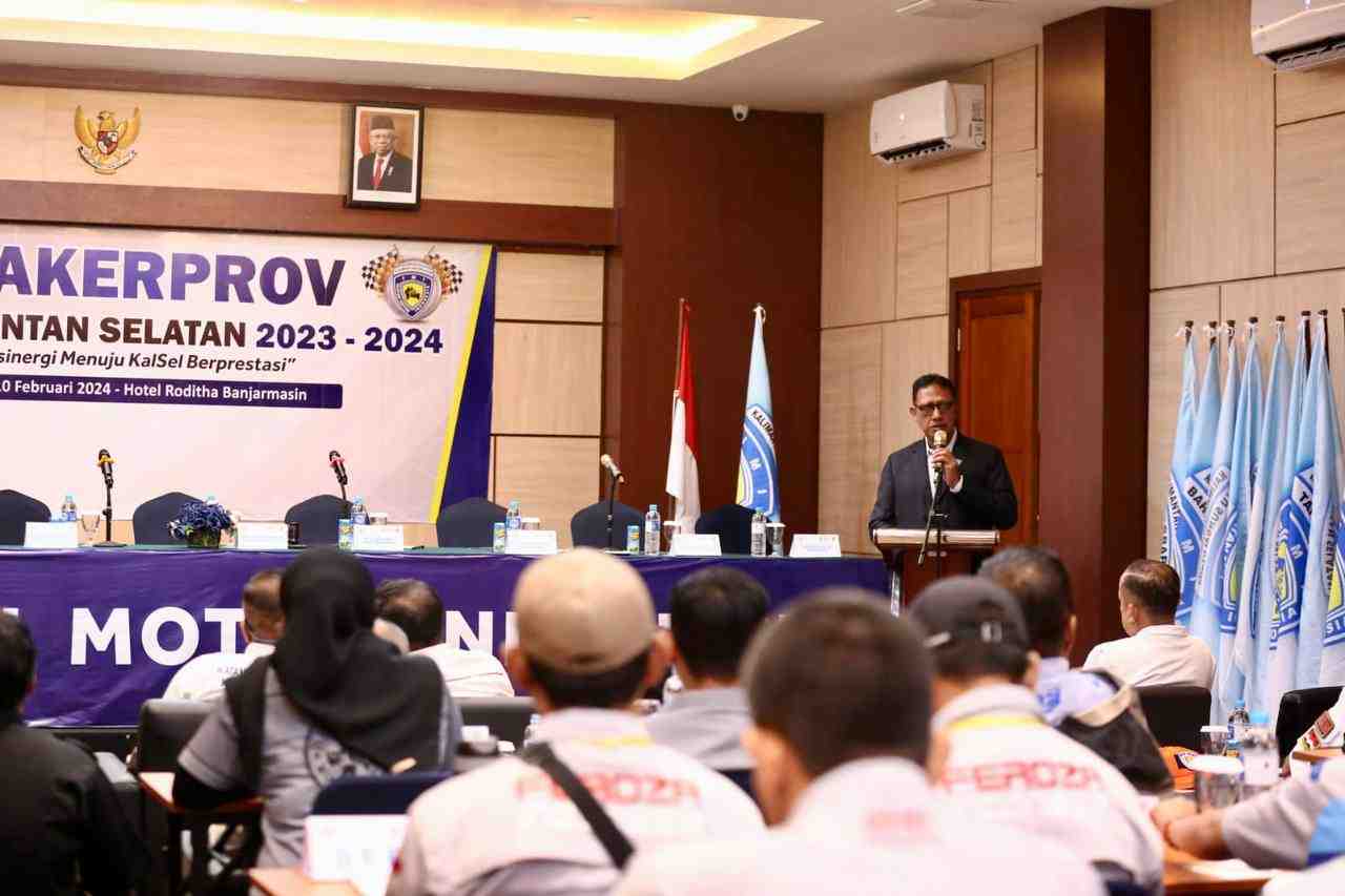 BANGUN KLUB OTOMOTIF