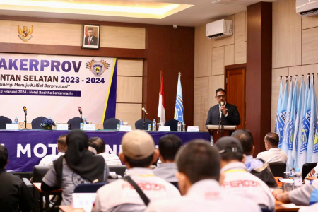 BANGUN KLUB OTOMOTIF