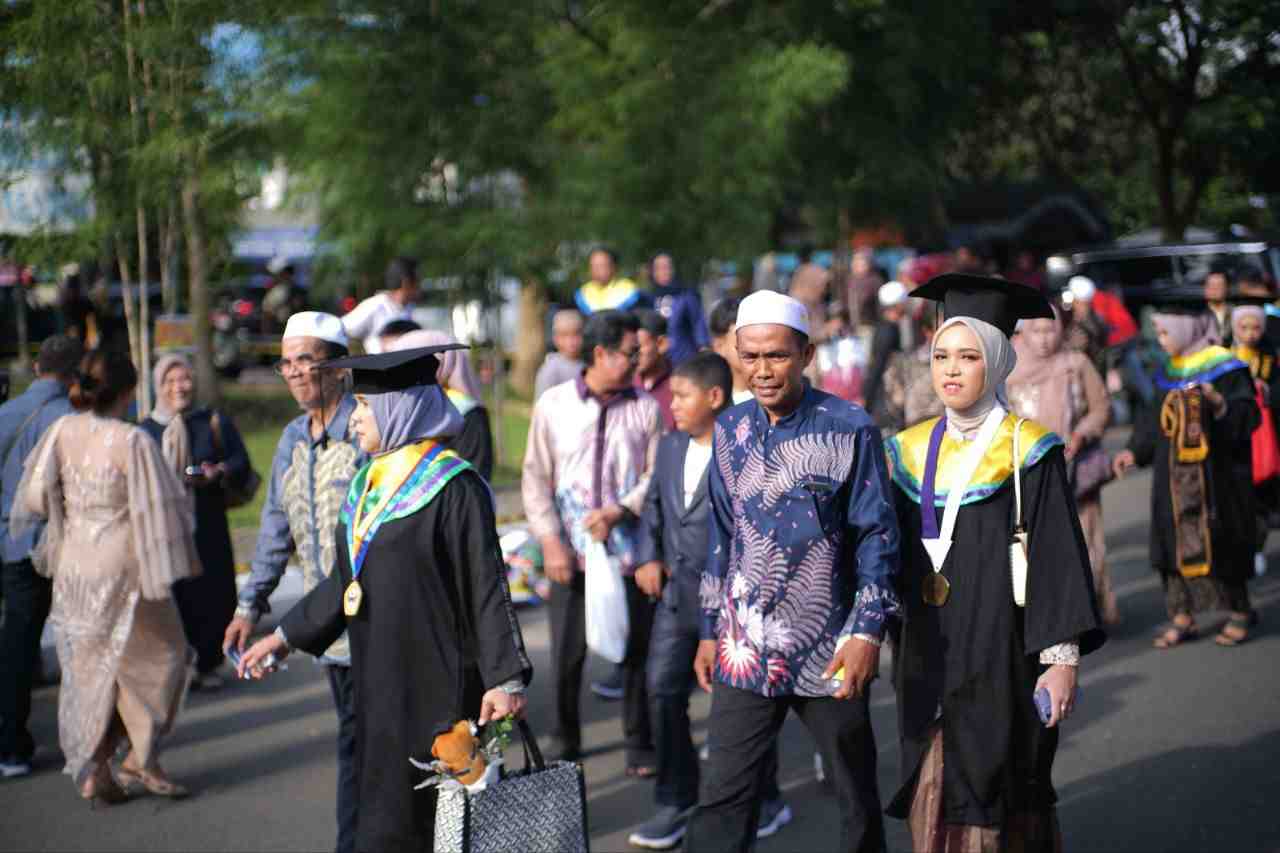 MENUJU TEMPAT WISUDA 