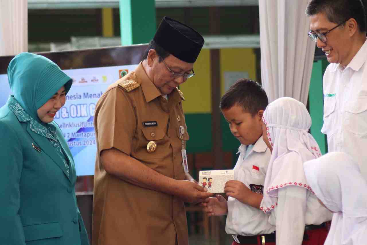 SERAHKAN BUKU TABUNGAN