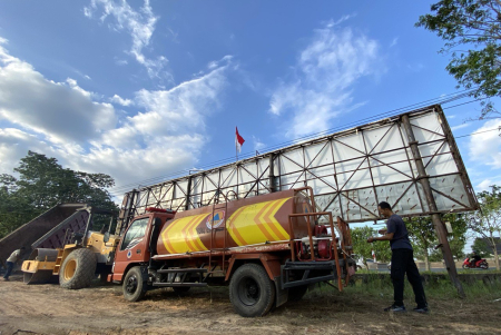 PERIKSA KONDISI MOBIL TANGKI AIR