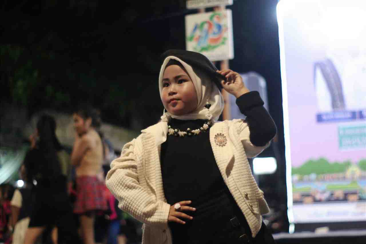 PERAGAAN BUSANA ANAK