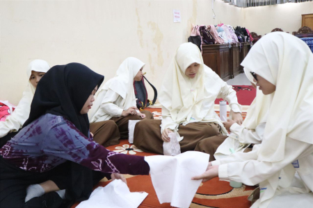 SERAHKAN KAIN SASIRANGAN