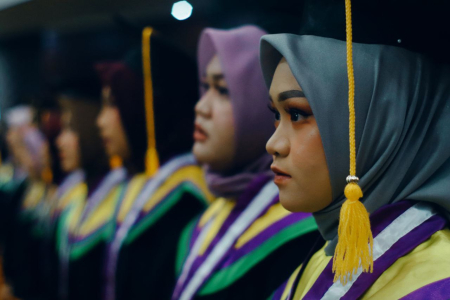 WISUDA ULM 121
