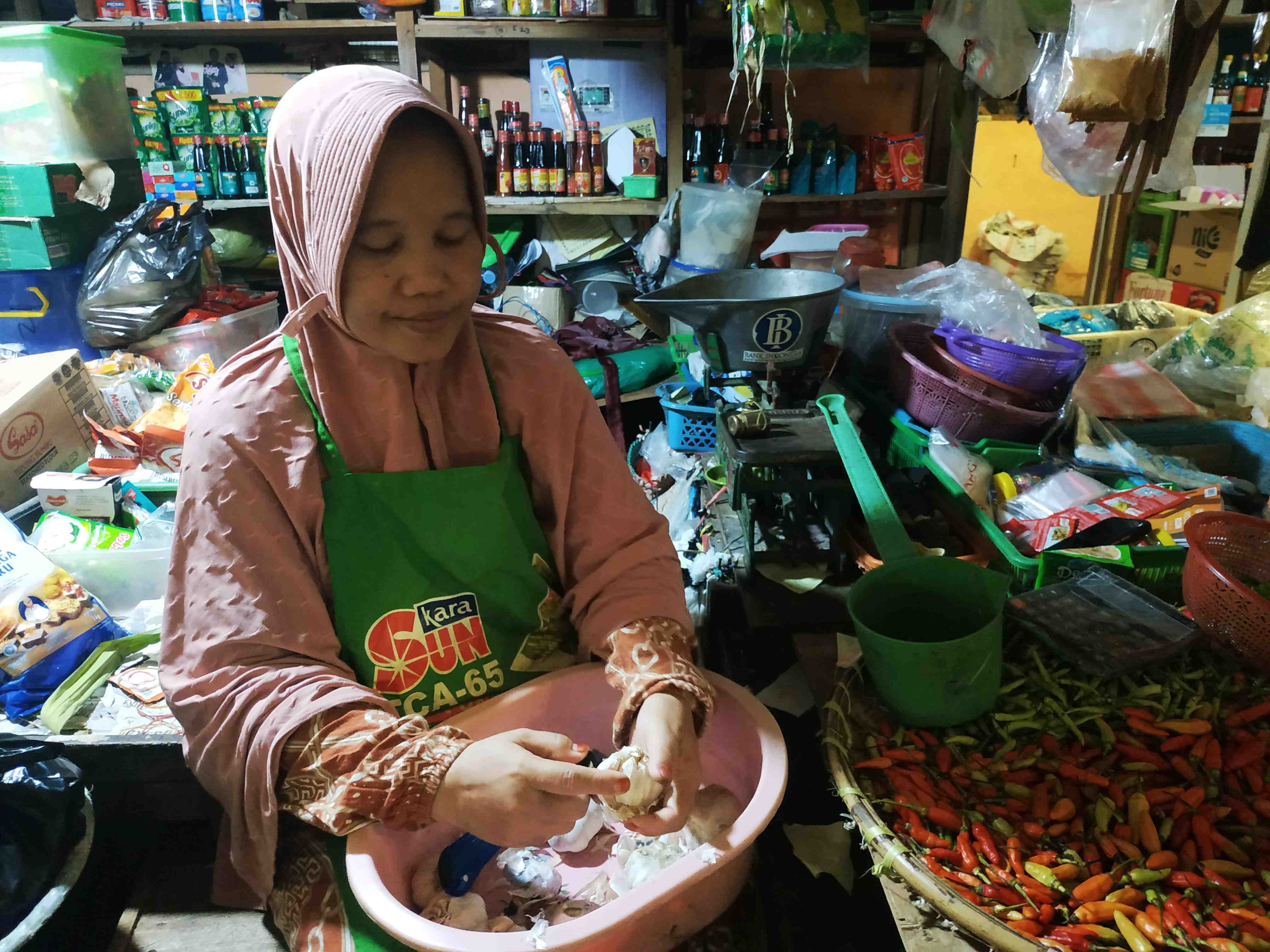 HARGA BAWANG NAIK