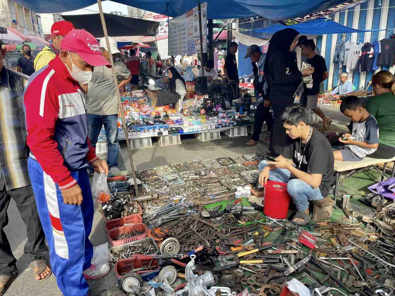 BELI SPAREPART BEKAS