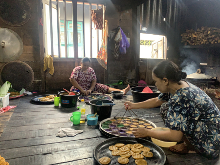 SIAP MENGUKUS APAM