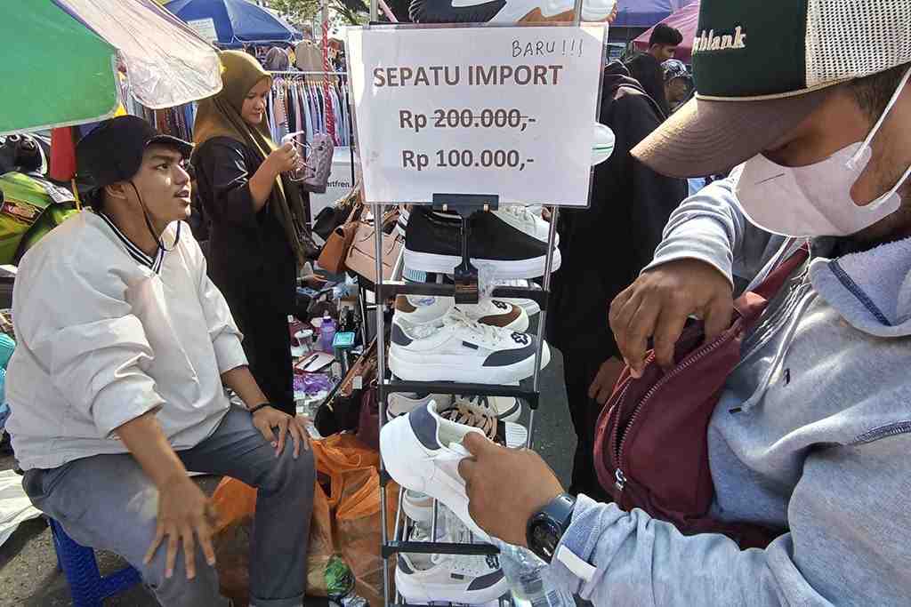 JUAL SEPATU IMPOR
