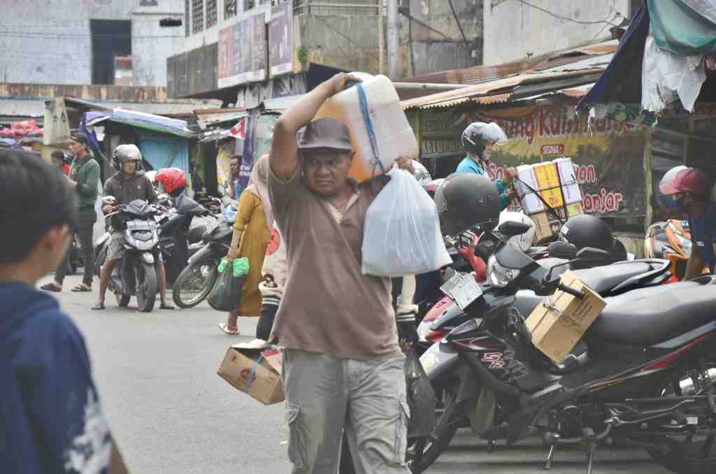 ANGKAT JERIKEN MINYAK GORENG
