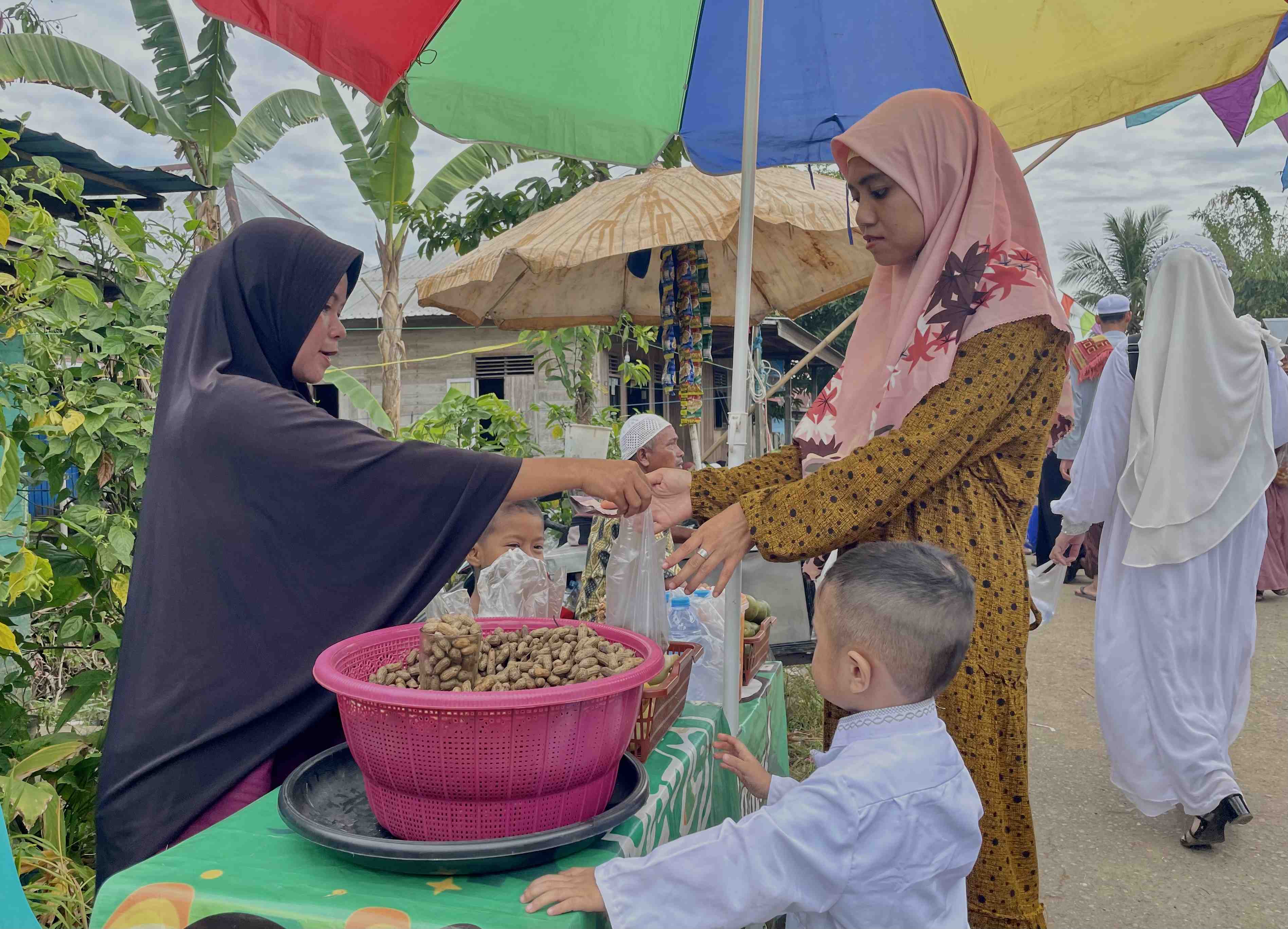 PEDAGANG KACANG REBUS