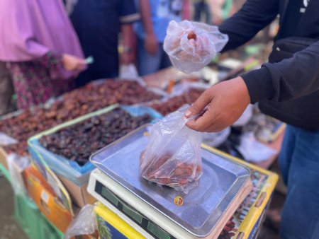 TIMBANG KURMA AJWA