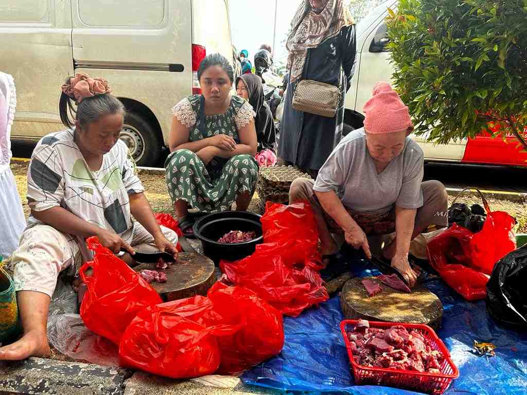 POTONG DAGING SAPI