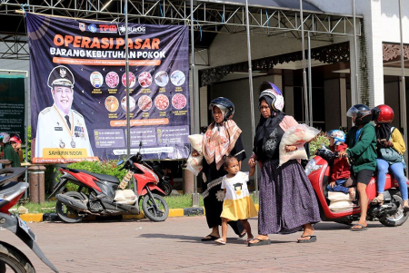 OPERASI PASAR KENDALIKAN INFLASI