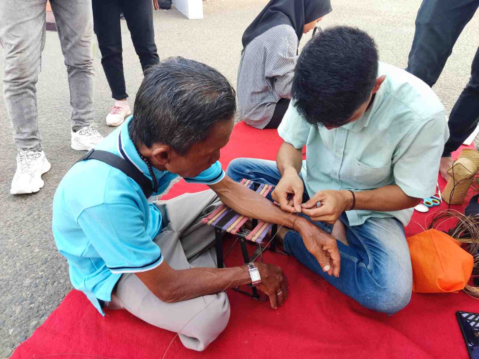 BUAT GELANG SIMPAI