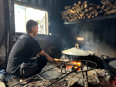 PERIKSA KAYU BAKAR
