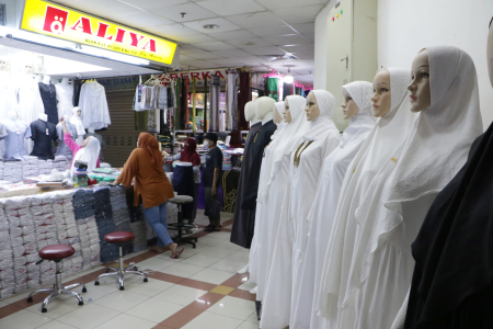 PASAR TANAH ABANG JELANG BULAN RAMADAN