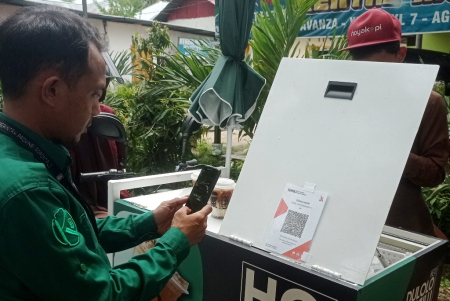 BAYAR ES KOPI NONTUNAI