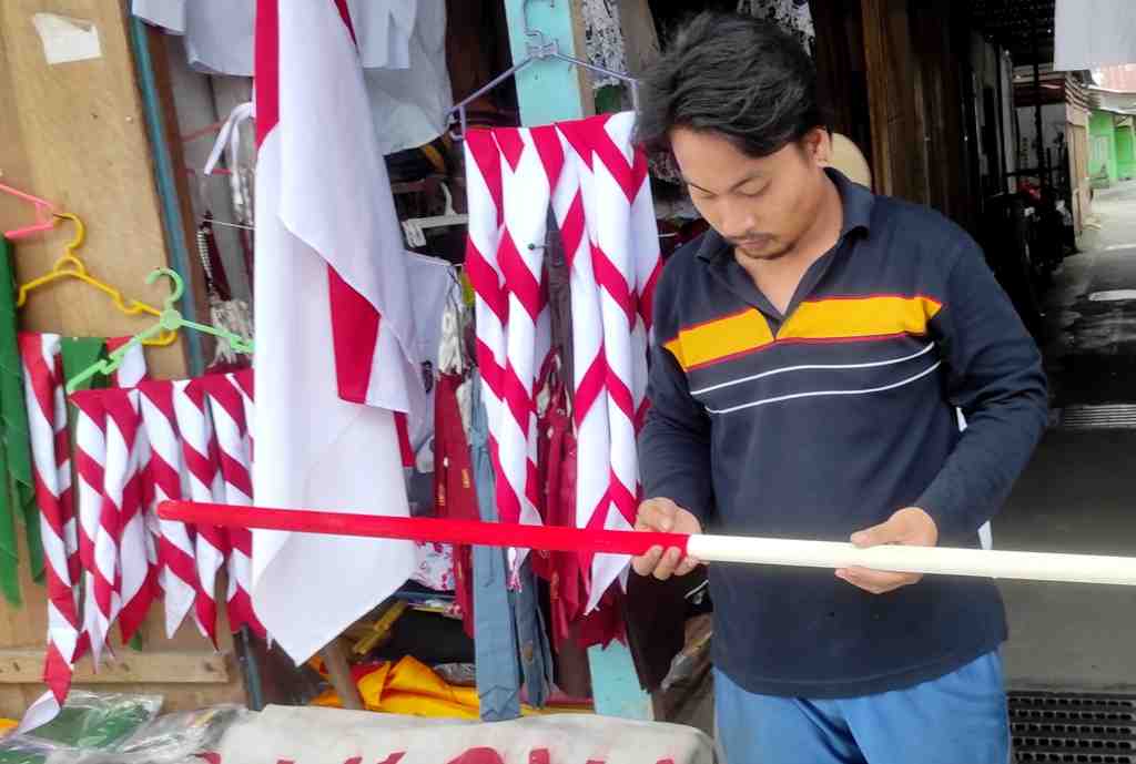 BELI TONGKAT PRAMUKA