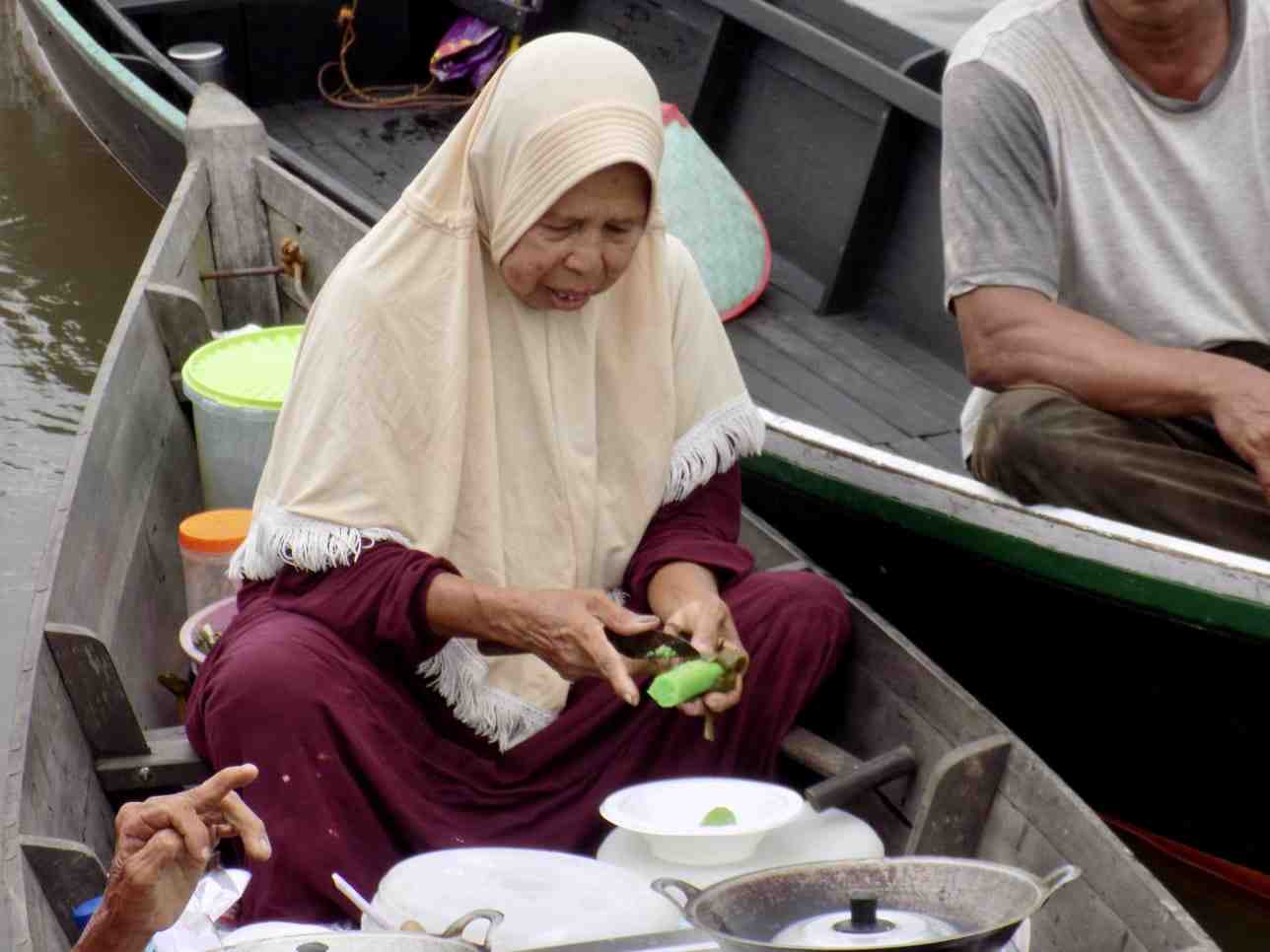 SAJIKAN WADAI LUPIS