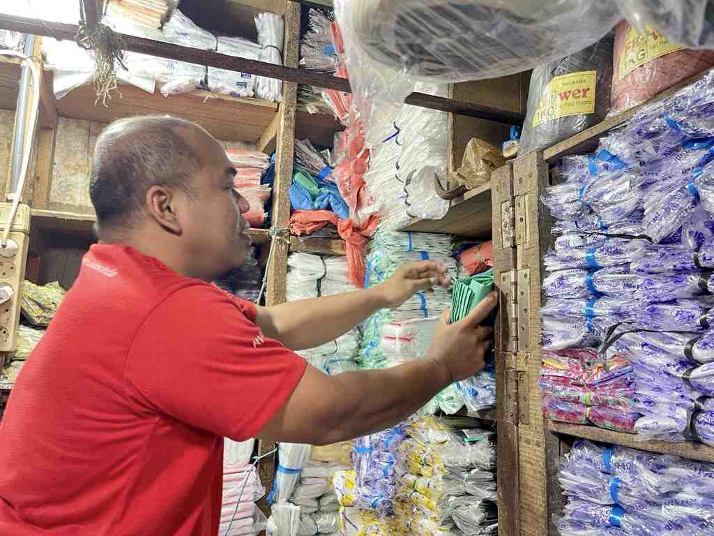 SUSUN KANTONG PLASTIK