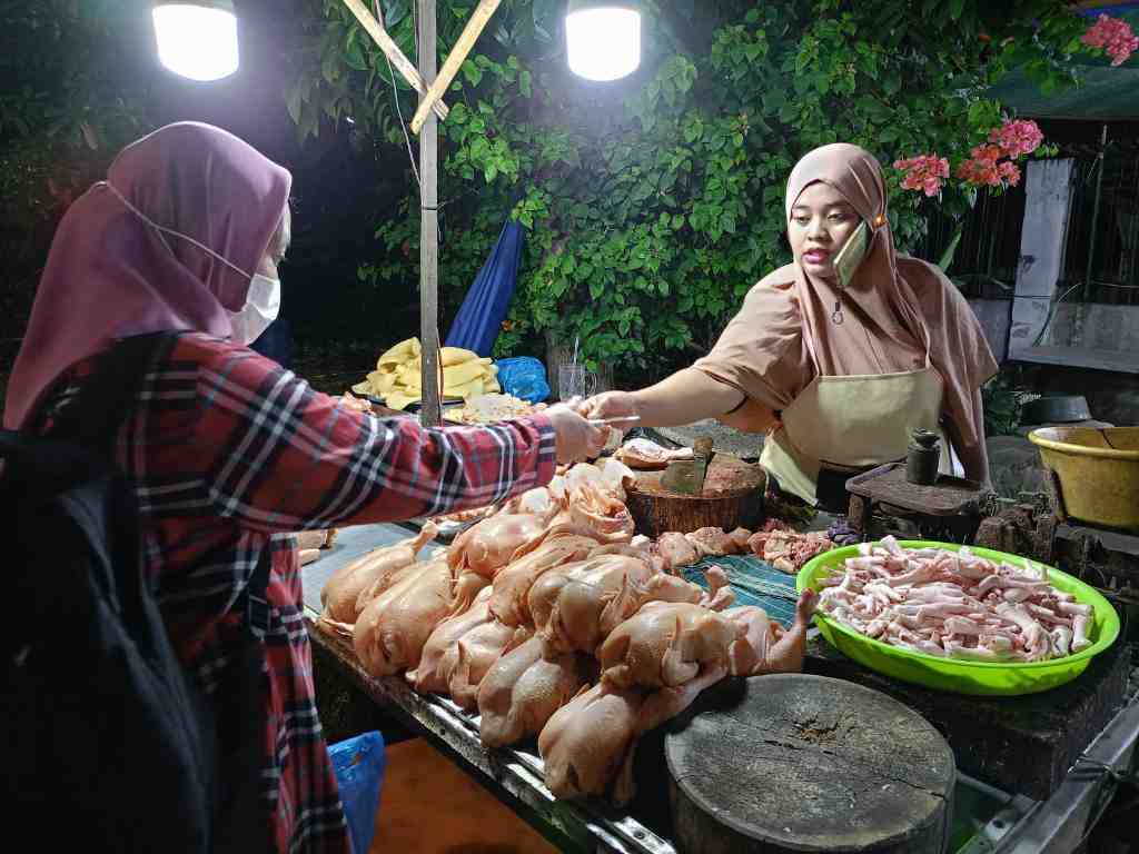  HARGA AYAM POTONG DI SURABAYA NAIK
