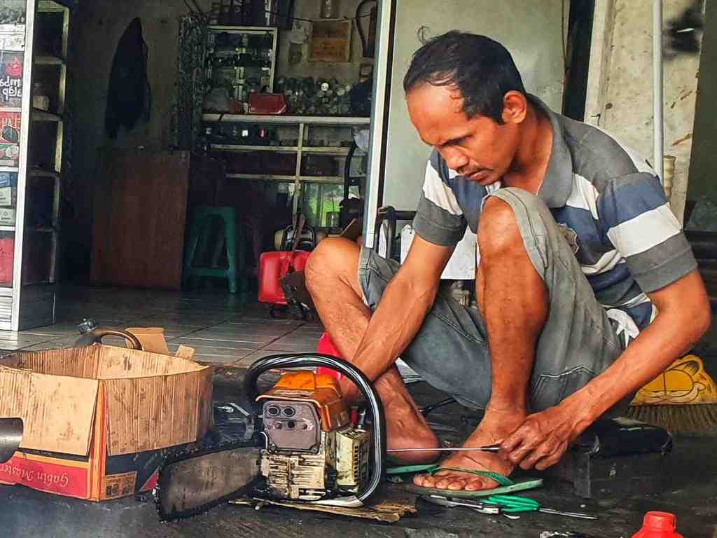 JASA PERBAIKAN MESIN