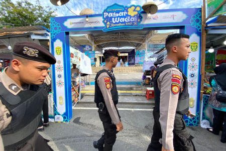 PATROLI AMANKAN PASAR RAMADAN