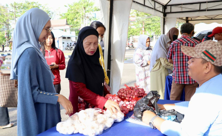 BELI BAWANG PUTIH