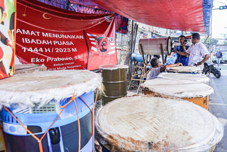 PENJUAL BEDUG RAMADAN