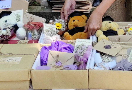KOTAK HAMPERS