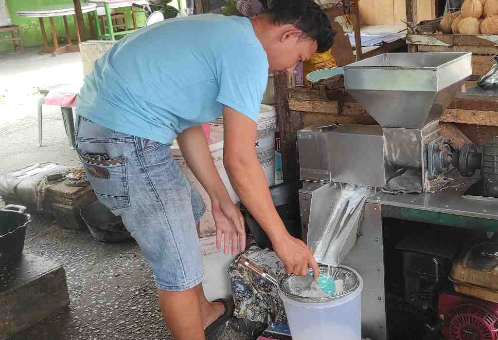 MESIN PERAS KELAPA