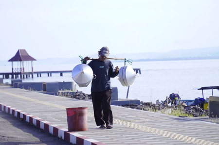 PENJUAL TUTUP WAJAN 
