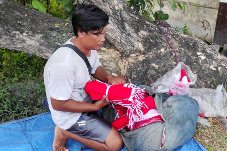 PENDAPATAN PENJUAL BENDERA