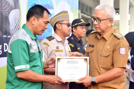 PENGHARGAAN PERUSAHAAN KARGO