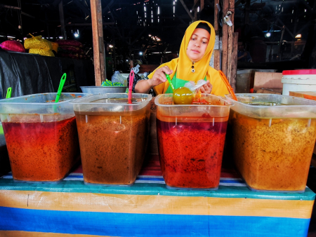 MEMBUNGKUS BUMBU JADI