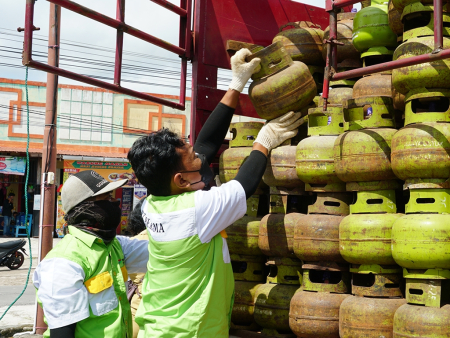 TURUNKAN TABUNG GAS 3kg