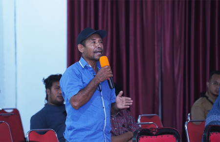 RAPAT RENCANA PEMINDAHAN HARI PASAR di TIDORE