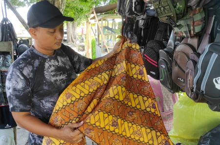 LIPAT SLAYER BATIK
